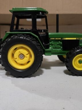 John Deere Green & Yellow Toy Tractor - Kids Toys